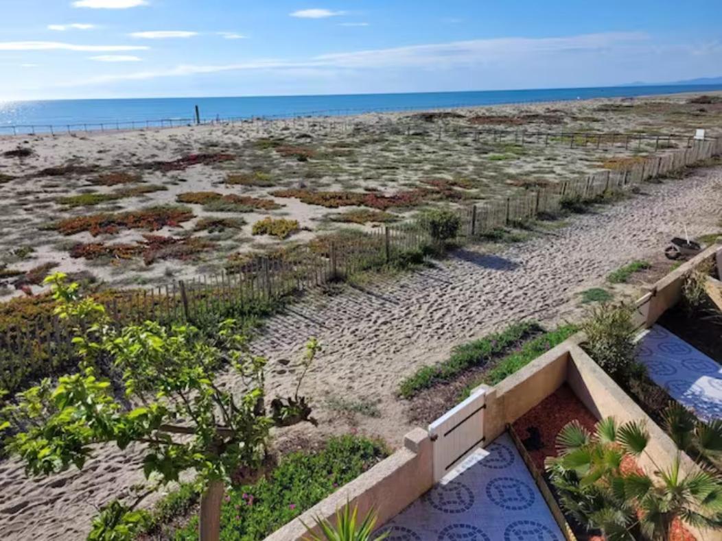 Villa Face A La Mer Sur Le Sable 8 Clim A L'Etage Le Barcarès Eksteriør billede
